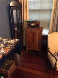 Curio cabinet