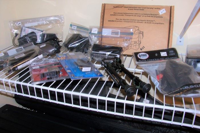 Holsters, miscellaneous gun parts