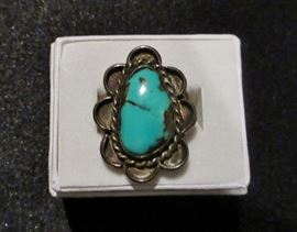 Beautiful Native American Old Pawn Sterling Silver Turquoise Ring