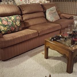 Reclining sofa and matching love seat