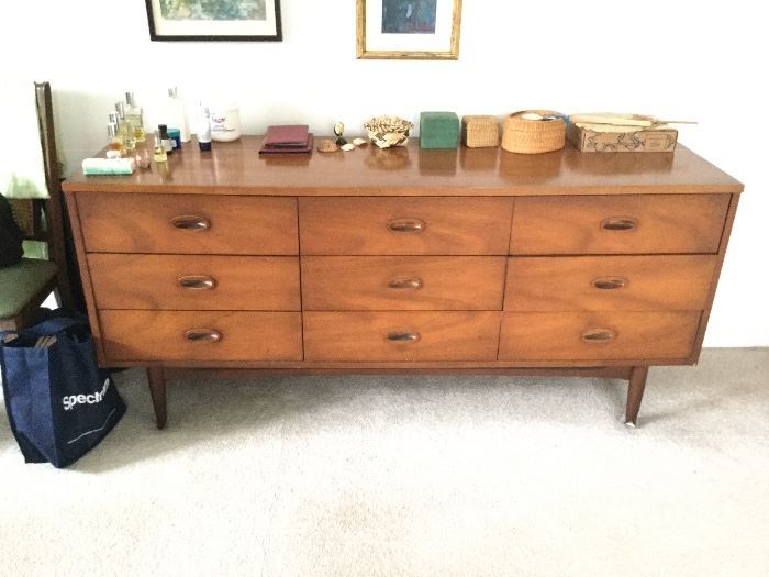 Mid Century Modern Estate Sale in Fredonia NY starts on 5/10/2019