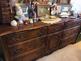 Ethan Allen Triple Dresser with Mirror