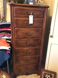 Ethan Allen Lingerie Chest -7 drawers