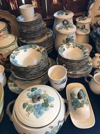 Poppy Trail - Grape Pattern -62 pc and additionl accessories