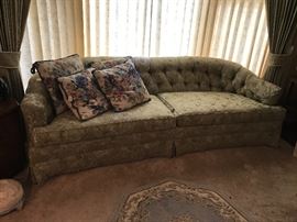 Beautiful Sofa.  Could be Drexel