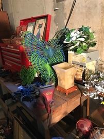 Great Decor.  Work Bench. Vise