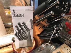 Henckels Interntional Knife Set