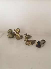 Miniature brass ducks