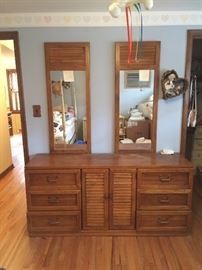 Lenoir House Bedroom Dresser with Mirrors, excellent condition!