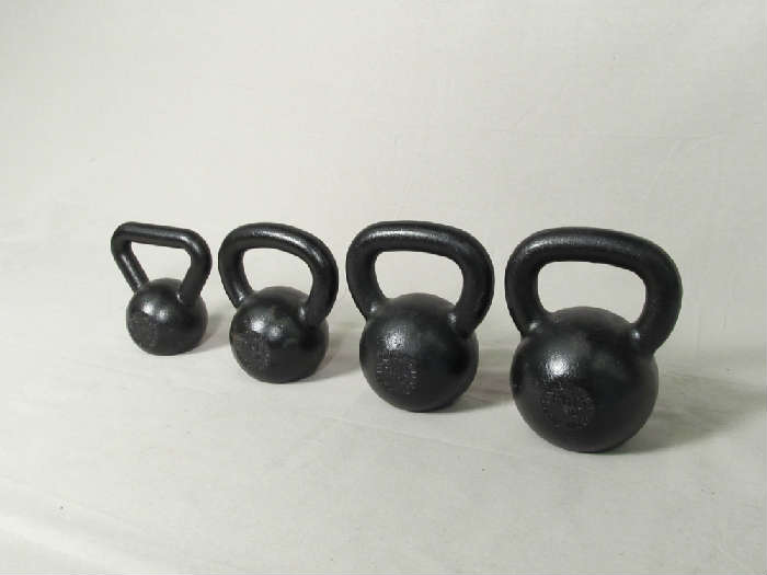 Set of kettle balls: 12, 16, 18 and 20 kg