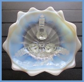Lovely Opalescent Carnival Glass Bowl 
