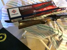 Crosman pumpmaster rifle and Crosman pellet rifle