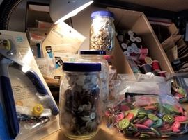 Buttons, Buttons, Threads