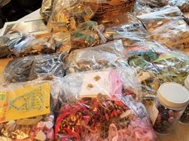 Necklace Accessories