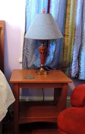 SIDE TABLE AND LAMP