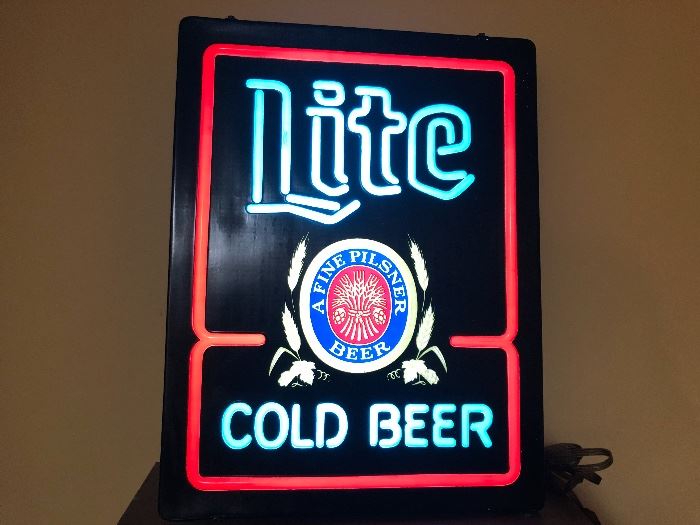 Lite Beer Sign 