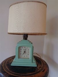 love this funky lamp