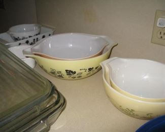 Vintage Pyrex