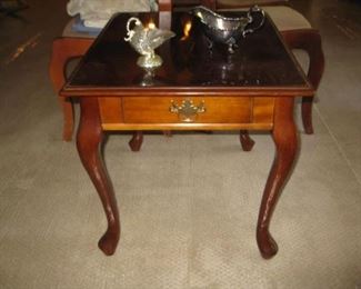 Queen Anne end table