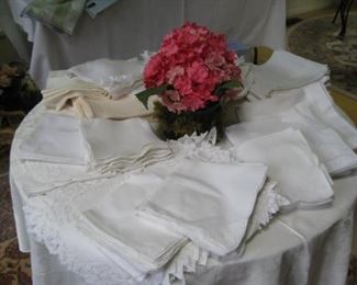Lots of nicer table linens