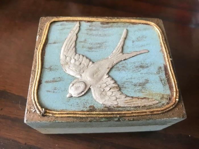 Small Dove Box