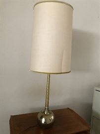 Brass Mid -Century Lamp 