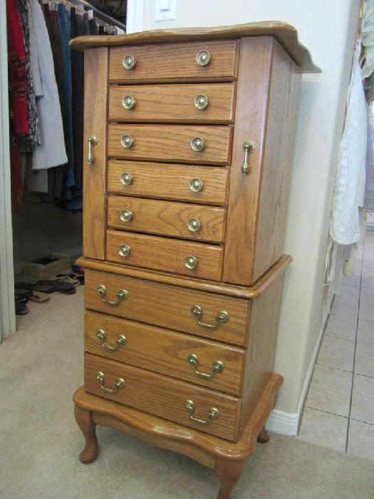 Jewelry Armoire Great Condition!