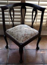 Vintage Corner Chair 