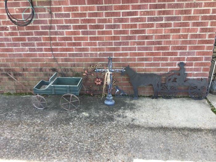Iron Outdoor Decor