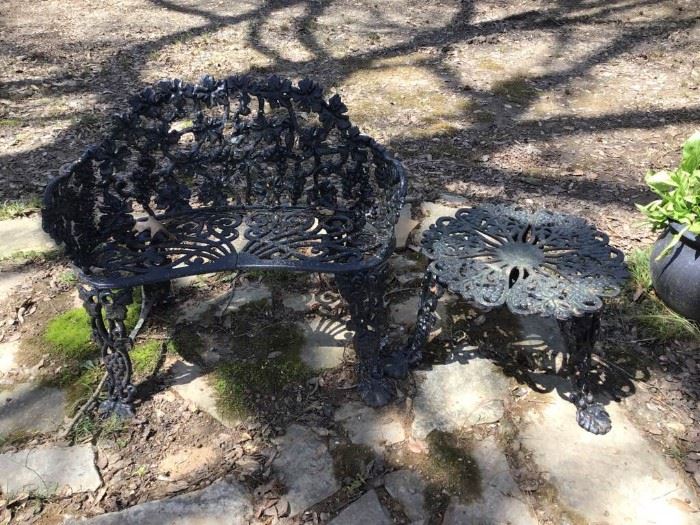 Iron 4-Piece Outdoor Furniture