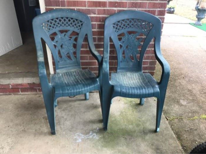 Green Outdoor Chairs