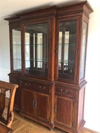 Domain Table w/ 1 Leave, 8 Inlaid Chairs & Breakfront