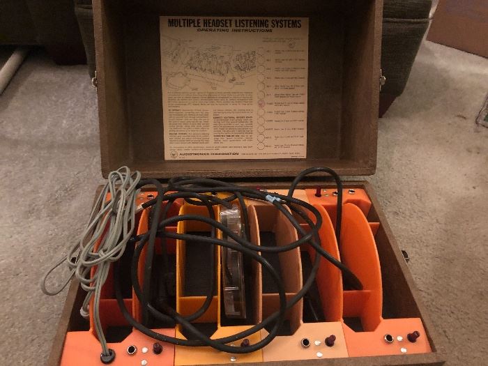 Multiple listening system