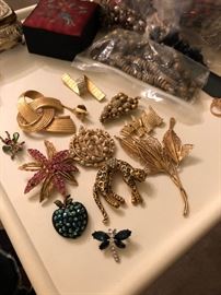 Vintage Brooches