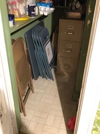 metal folding chairs