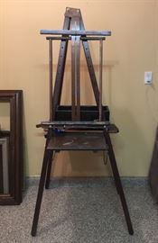 Large free standing easel