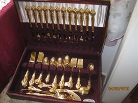 Gold plated flatware set