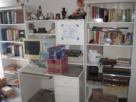 White Computer desk with Book shelves, vintage computer, printer, scanner Books in English and Polish LOTS MORE!!!