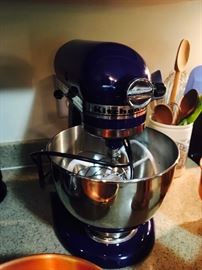 New! Kitchen Aid Mixer