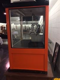 Vintage Coin Operated Nickel Digger Grab Amusement Arcade Game. Invented by William Bartlett and Patented in 1932 known as the Miami Digger!