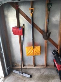 shovel garage stuff