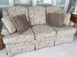 Lancer Sofa
