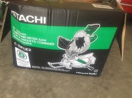 Hitachi 10" Compound Miter Saw