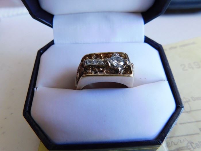 Nice 14K Gold Custom Masonic Ring