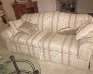 Rowe Living Room Suite