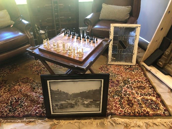 GAME TABLE WITH CHESS SET