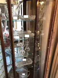 Curio & Glass/Crystal