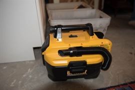 DeWalt Hand Vac