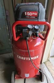150 PSI Craftsman 1.6HP 33Gal Air Compressor
