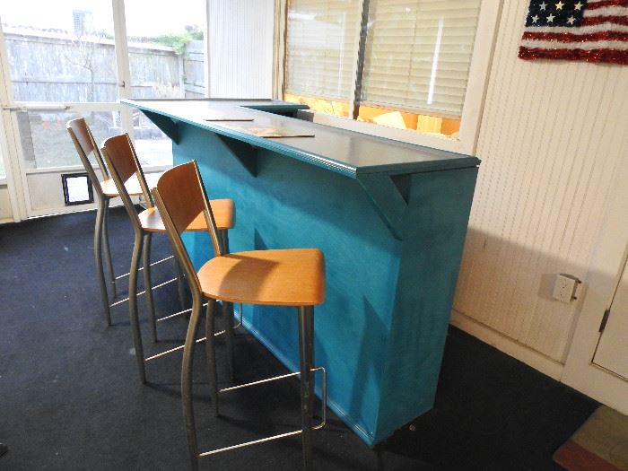 Bar with barstools 